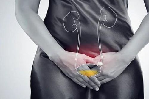 Những thói quen ban đêm âm thầm gây hại thận