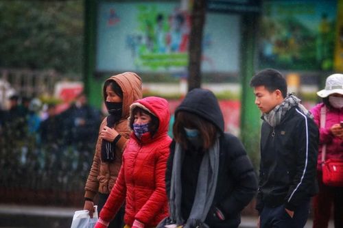 Không khí lạnh chạm ngõ biên giới, càng về chiều Bắc bộ càng rét tê tái