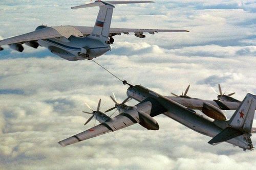 Máy bay săn ngầm Tu-142MK của Nga thiết lập cột mốc lịch sử