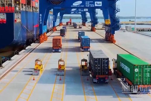 Chuyển dịch nhanh cơ cấu kinh tế – động lực cho mục tiêu tăng trưởng hai con số