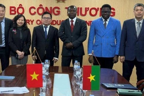 Việt Nam-Burkina Faso: Cơ hội cho doanh nghiệp xuất khẩu gạo và cơ khí