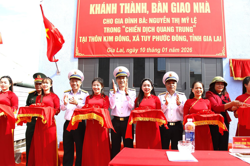 Nghĩa tình người chiến sĩ hải quân