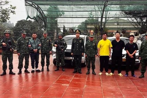 Đường dây tổ chức đưa, đón hàng chục người nước ngoài xuất, nhập cảnh trái phép