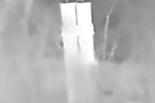 Video UAV Ukraine bắn cháy xe phóng S-300V của Nga