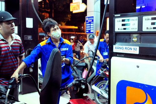 Giá xăng ngày mai có thể đảo chiều đi xuống