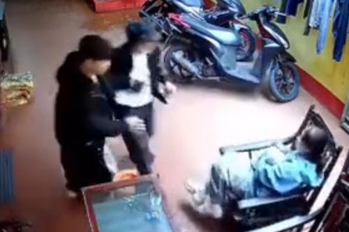Xác minh thông tin hai phụ nữ bị hai mẹ con hành hung ở Bắc Ninh