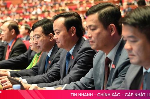 Phiên thảo luận ở hội trường về các văn kiện Đại hội chiều 21/1