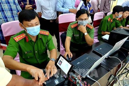 4 độ tuổi bắt buộc đổi thẻ căn cước năm 2026