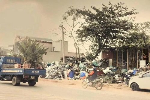 Bất cập từ các cơ sở thu mua phế liệu