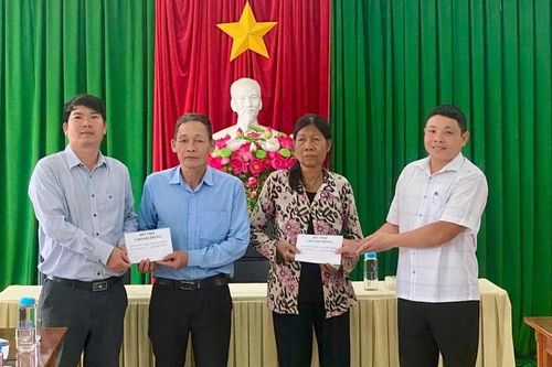 Gia Lai: Hỗ trợ gia đình nạn nhân tai nạn giao thông có hoàn cảnh đặc biệt khó khăn