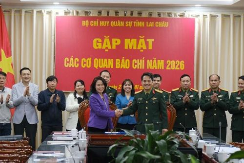 Bộ Chỉ huy Quân sự tỉnh gặp mặt các cơ quan báo chí nhân dịp Xuân Bính Ngọ 2026
