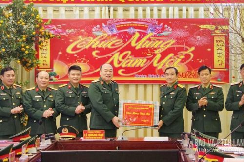 Đoàn công tác của Bộ Tổng Tham mưu Quân đội nhân dân Việt Nam kiểm tra, chúc tết các đơn vị tại Lạng Sơn