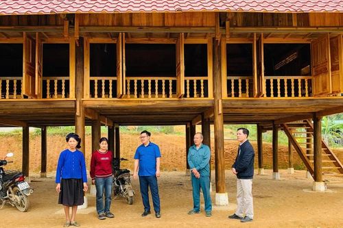 Mường Lai tăng tốc hoàn thiện nhà ở 'Chiến dịch Quang Trung'