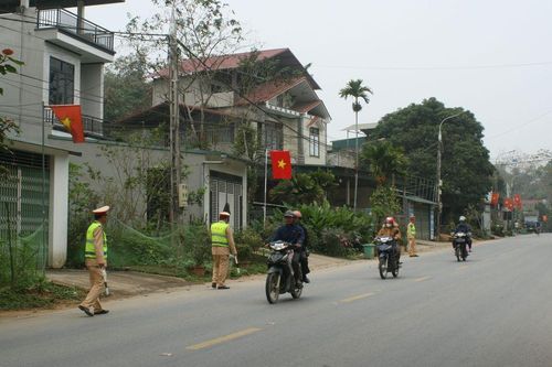 Tuyên Quang: CSGT tuần tra, bảo đảm an toàn giao thông phục vụ Đại hội XIV của Đảng