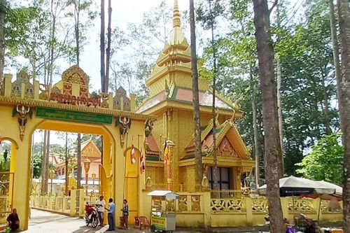 Vĩnh Long: Chùa Âng - Ngôi chùa Khmer cổ tráng lệ và trang nghiêm