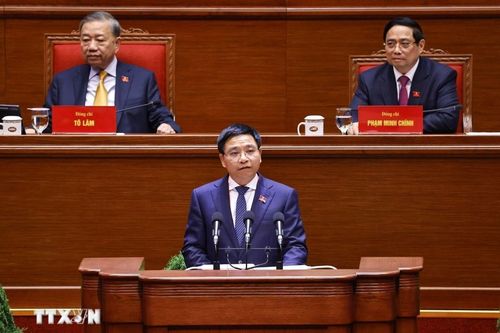 Sử dụng nguồn lực tài chính đáp ứng yêu cầu phát triển đất nước nhanh và bền vững
