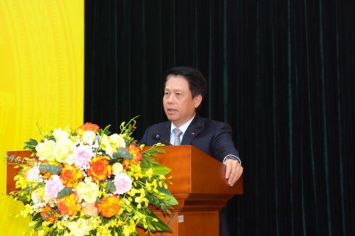 Triển khai bài bản công tác chuyển đổi số, đảm bảo các hệ thống ổn định, an toàn, liên tục