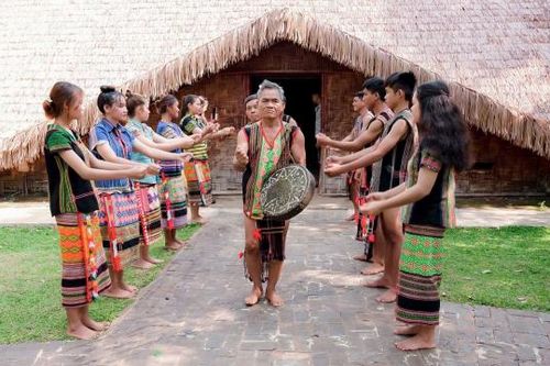 Bom Bo mùa xuân về