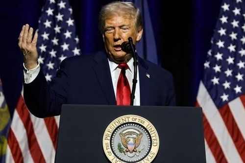 Tổng thống Trump kỷ niệm một năm trở lại Nhà Trắng
