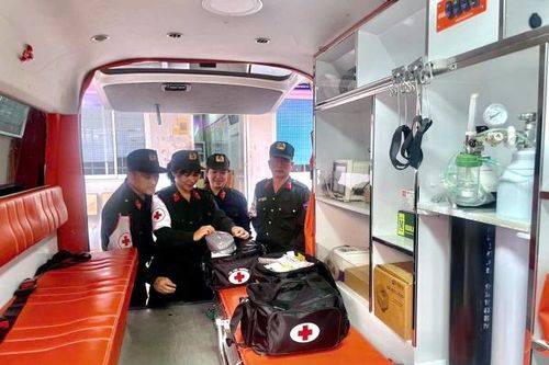 Bảo đảm sức khỏe CBCS Cảnh sát cơ động tham gia bảo vệ ANTT Đại hội Đảng XIV