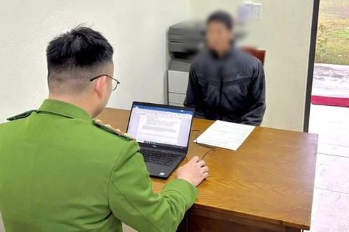 Xử phạt 7,5 triệu đồng người đàn ông say rượu hành hung vợ