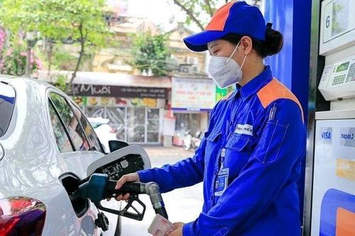 Giá xăng trong nước ngày mai quay đầu giảm?