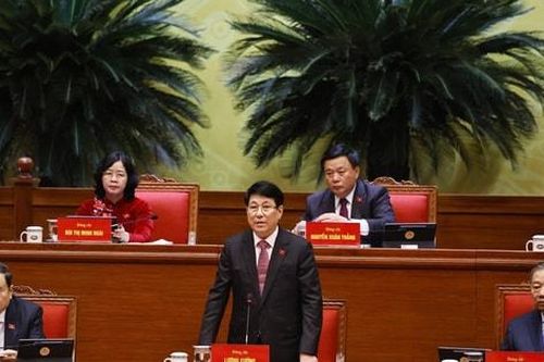 Một số hình ảnh về ngày làm việc thứ ba của Đại hội XIV của Đảng