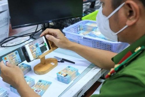 Từ năm 2026, những người có năm sinh sau cần lưu ý đổi thẻ căn cước