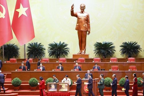 10 Ủy viên Bộ Chính trị khóa XIII tái đắc cử Ban Chấp hành Trung ương khóa XIV