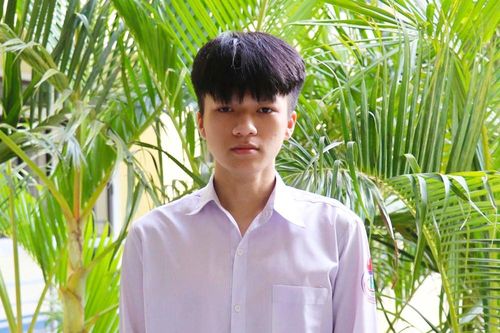 Nam sinh Hà Tĩnh chia sẻ bí quyết giành Á khoa Toán quốc gia