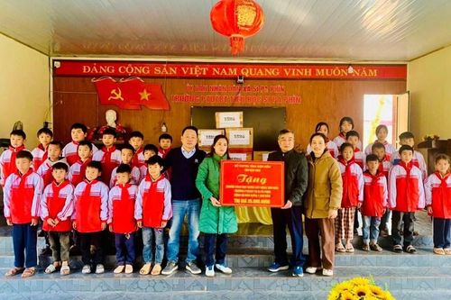 Lan tỏa văn hóa đọc đến các xã biên giới đặc biệt khó khăn