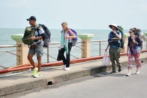 An Giang: Hỗ trợ du khách lấy lại hơn 260 triệu đồng do sai sót trong thanh toán