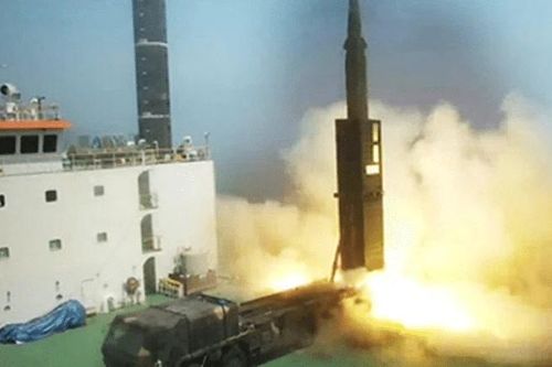 Hàn Quốc đưa tên lửa 'quái vật phá hầm' vào thực chiến