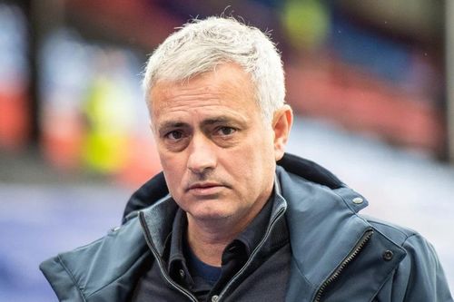 'Người đặc biệt' Mourinho sắp giải nghệ?
