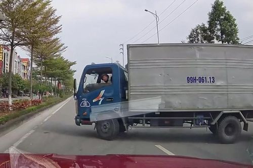 Ô tô tải 'đánh võng' trên đường, tài xế đối diện mức phạt 'khủng'