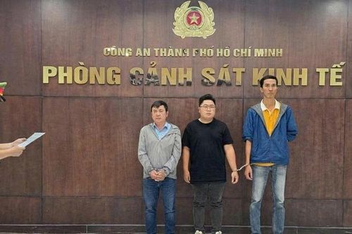 Khởi tố đội trưởng và 2 nhân viên ở Trung tâm hỏa táng Bình Hưng Hòa