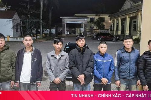 Đánh bạc mừng 'giỗ tổ nghề xây', 8 đối tượng bị khởi tố