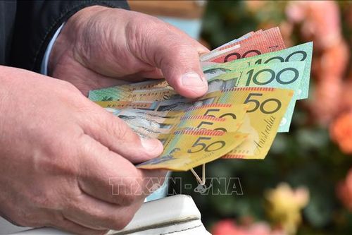 Đô la Australia lên mức cao nhất trong 15 tháng