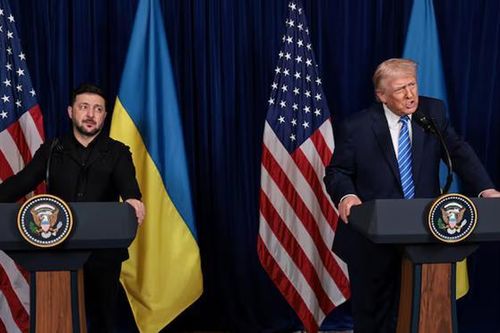 Ông Trump khẳng định sẽ sớm gặp ông Zelenskiy, 'đã khá gần đạt được' thỏa thuận