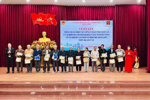 Đà Nẵng: Xã Hòa Vang cấp tài khoản an sinh xã hội cho người dân