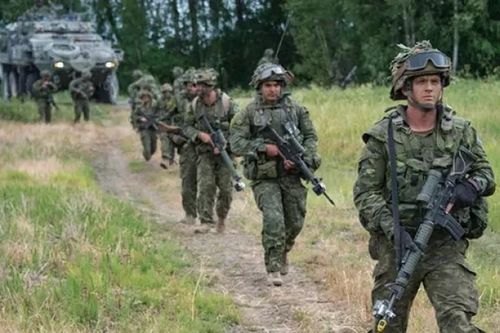 Canada lần đầu diễn tập theo mô hình du kích để đối phó kịch bản 'Mỹ tấn công'