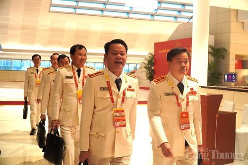 Đại hội XIV của Đảng bước sang ngày làm việc thứ tư