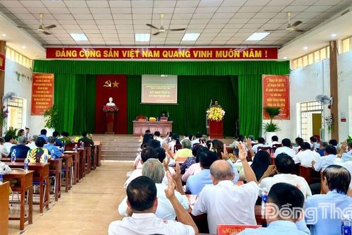 HĐND phường Mỹ Phong: Thông qua 10 nghị quyết