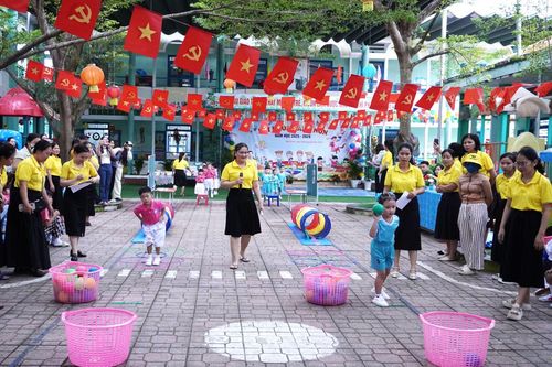 Xã Vạn Ninh triển khai phổ cập giáo dục mầm non cho trẻ em mẫu giáo