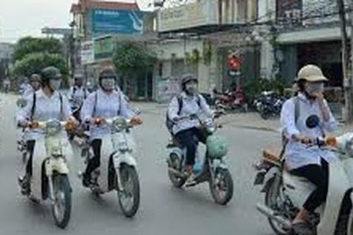 Độ tuổi được phép điều khiển xe gắn máy