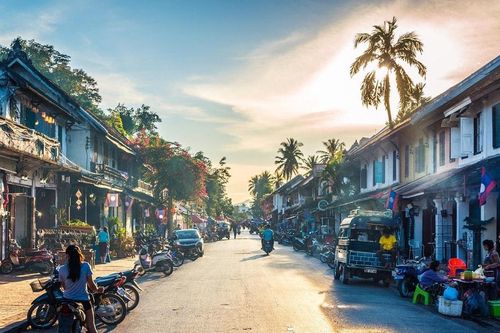 Lào: Hành trình 8 ngày 7 đêm khám phá vẻ đẹp nguyên sơ với 12 triệu đồng