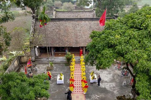 Độc đáo kiến trúc đền Phú Đa