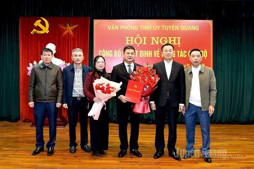 Công bố quyết định về công tác cán bộ tại Văn phòng Tỉnh ủy