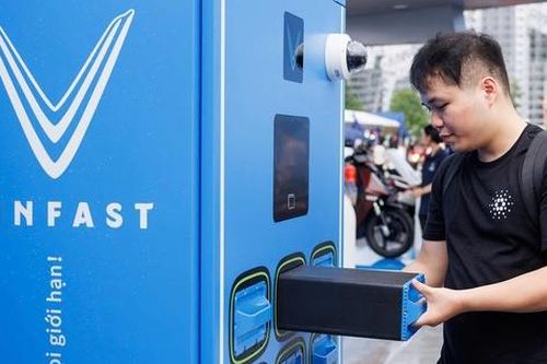 Lắp tủ đổi pin xe máy điện ở TP.HCM: Doanh nghiệp phải đáp ứng loạt yêu cầu nghiêm ngặt