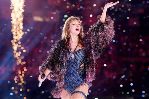 Taylor Swift được vinh danh vào Đại sảnh Danh vọng Nhạc sĩ